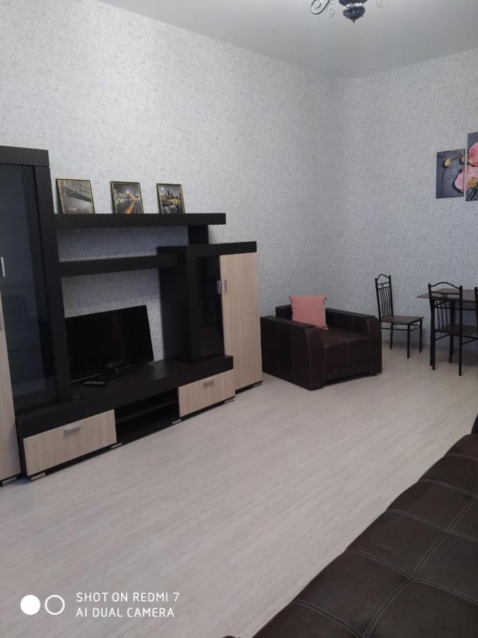Apartment Theatre Shepkina 2 Rooms II Sumy Exteriér fotografie